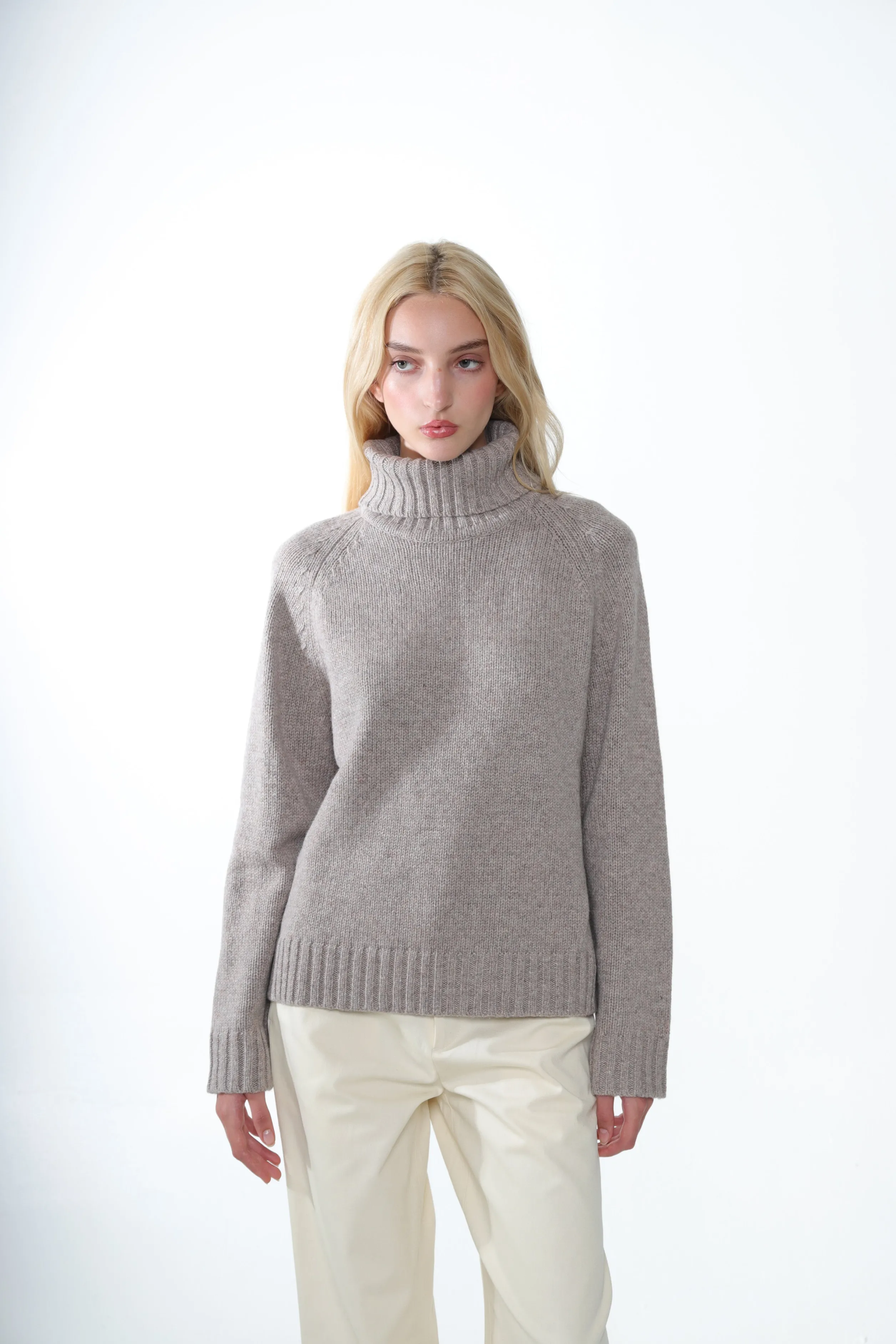 GUMS SWEATER IN TAUPE>SANDY LIANG Clearance