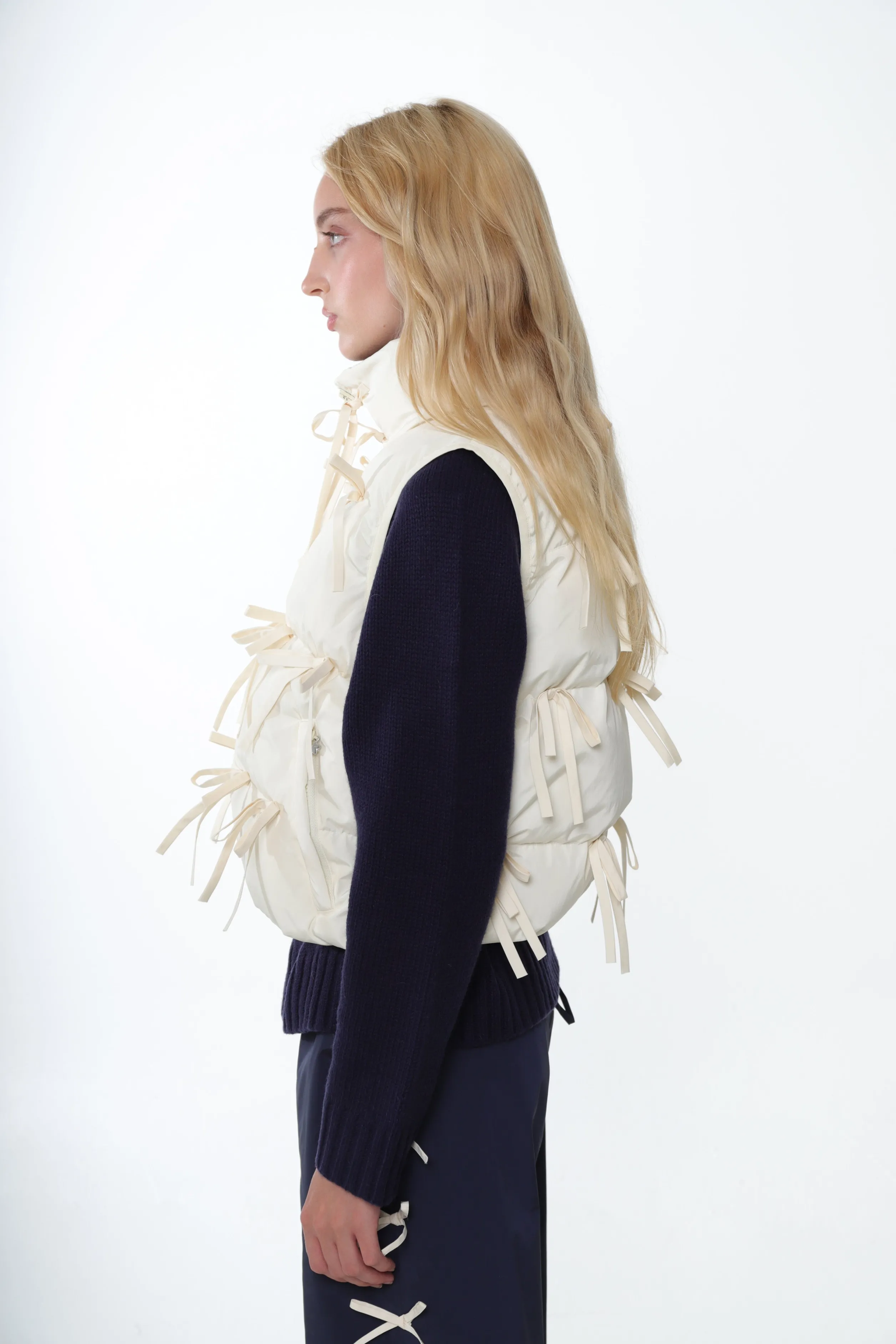 patro_vest_in_ivory_2-1.webp PATRO VEST IN IVORY>SANDY LIANG New