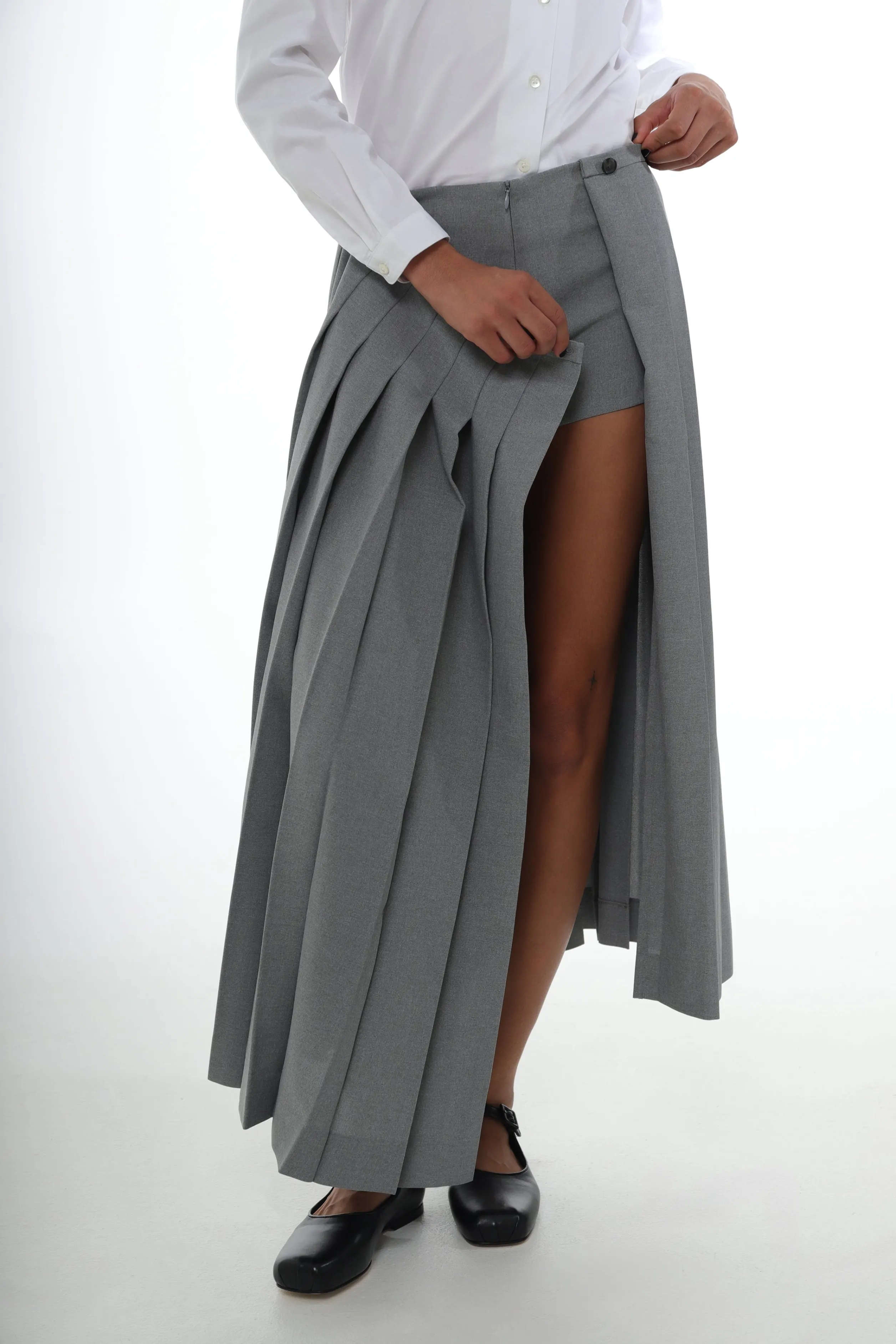 private_skort_in_grey_4-1.webp PRIVATE SKORT IN GREY>SANDY LIANG Outlet
