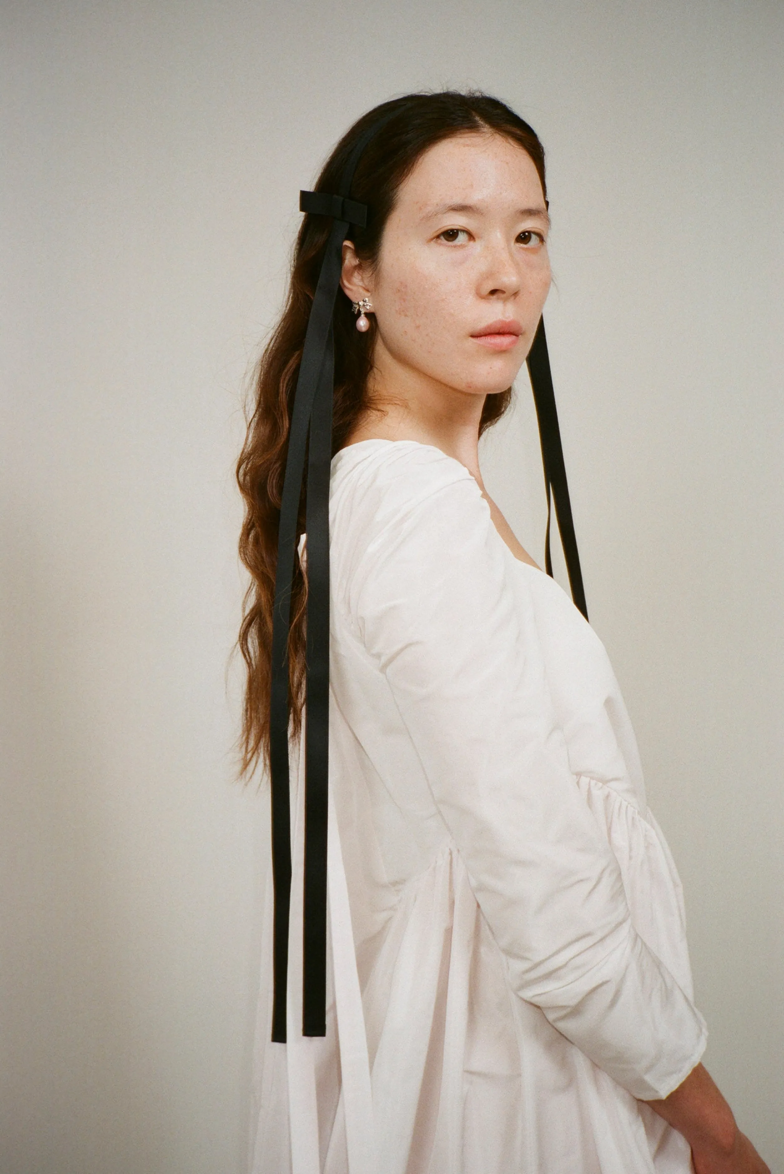 recital_headband_in_black_2-1.webp RECITAL HEADBAND IN BLACK>SANDY LIANG Sale