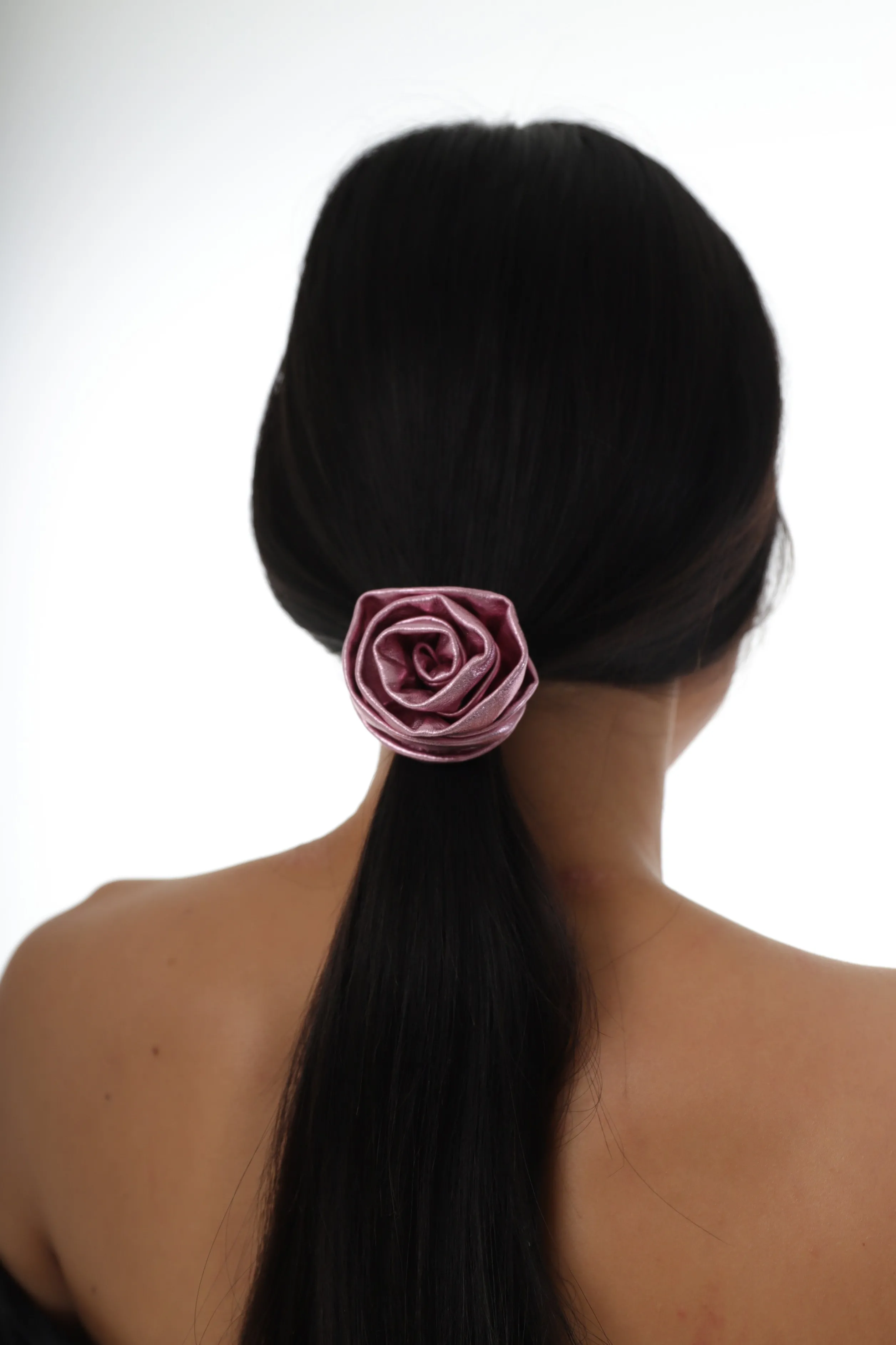 ROSETTE HAIR ELASTIC IN METALLIC PINK LEATHER>SANDY LIANG Hot