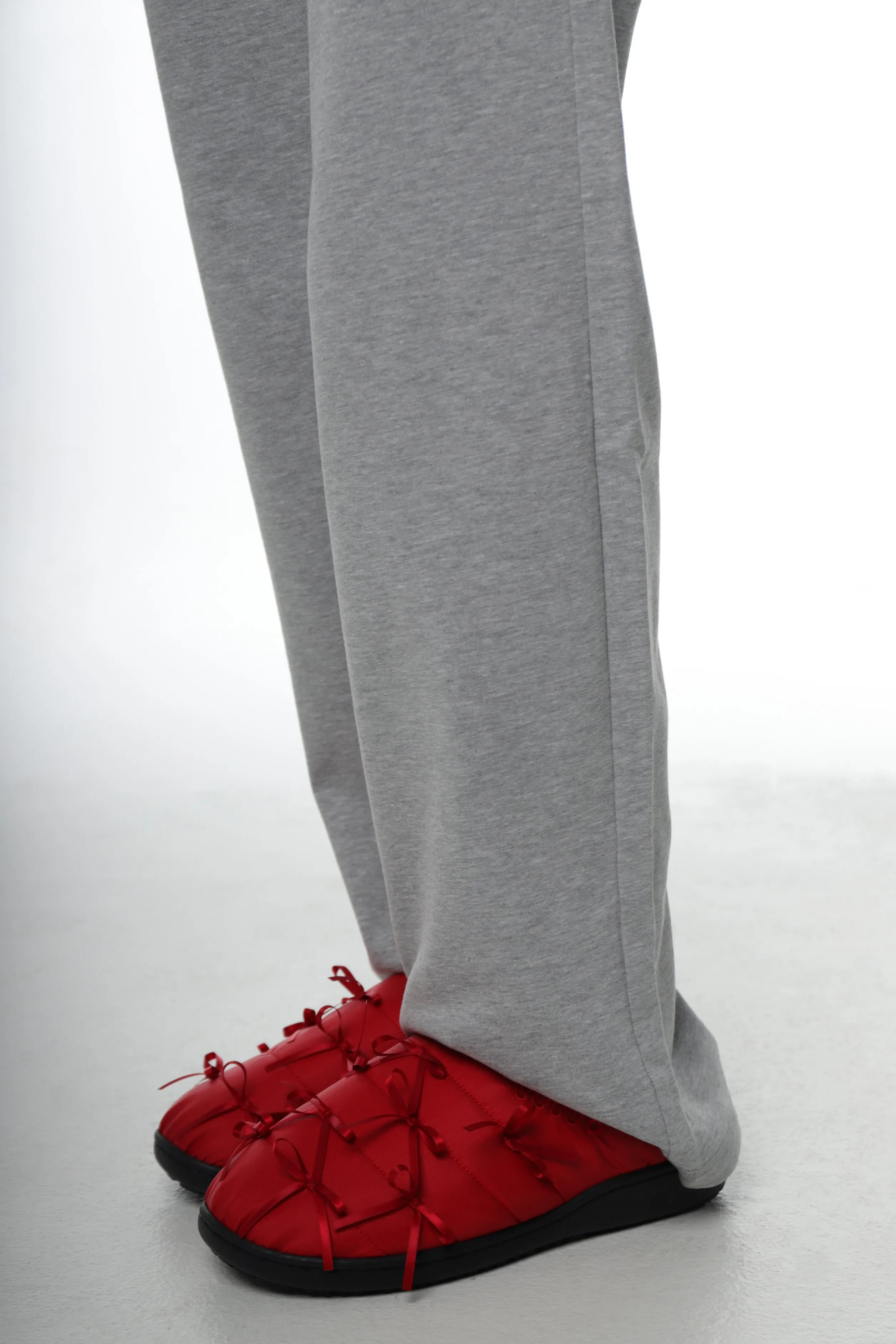 sandy_liang_x_subu_slippers_in_red_2-1.webp X SUBU SLIPPERS IN RED>SANDY LIANG New