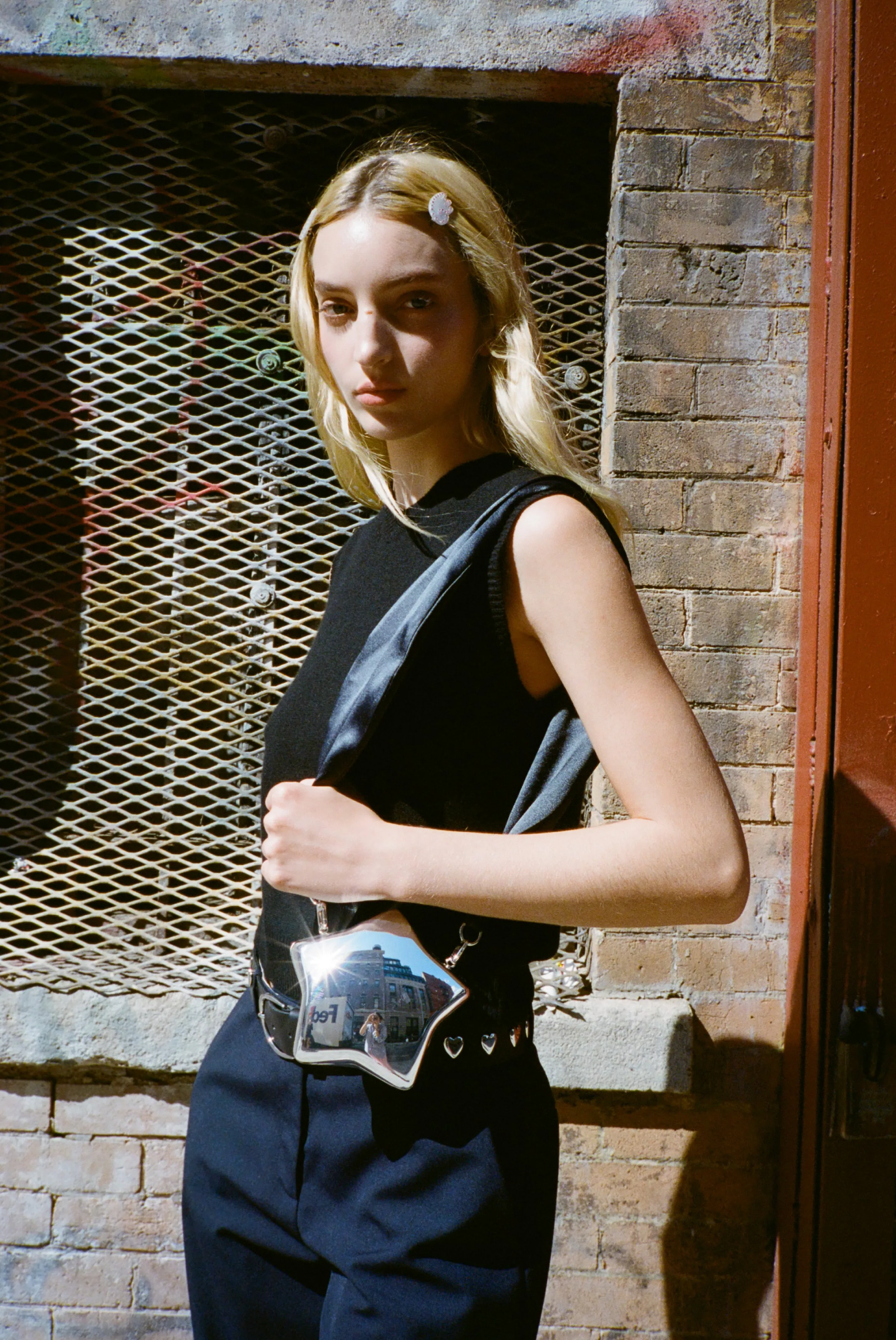 star_locket_bag_in_black_3-1.webp STAR LOCKET BAG IN BLACK>SANDY LIANG Outlet