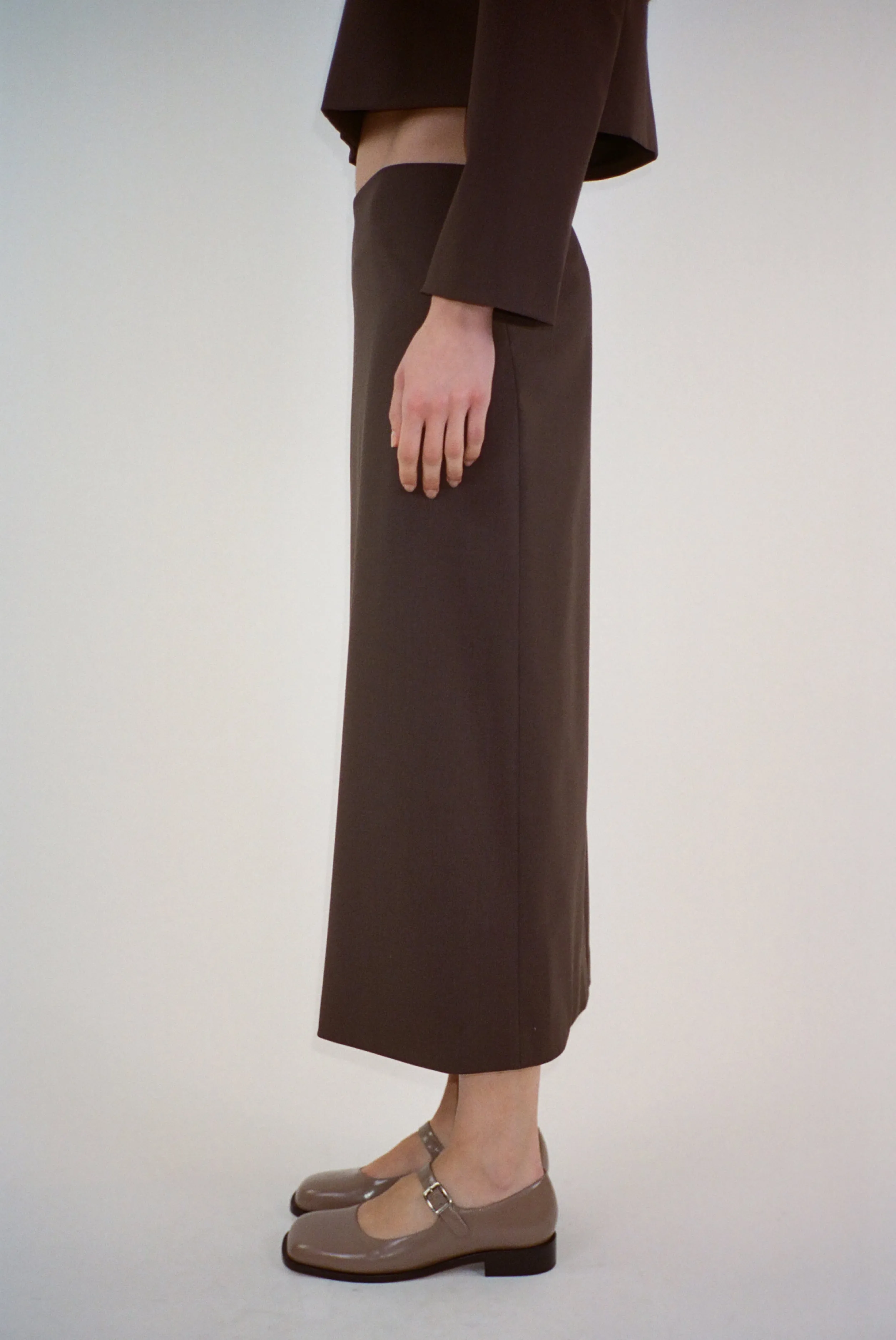 toes_skirt_in_brown_3-1.webp TOES SKIRT IN BROWN>SANDY LIANG Shop